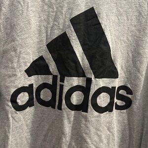 Adidas- Mens - XL Long Sleeve- Light Grey - T shirt